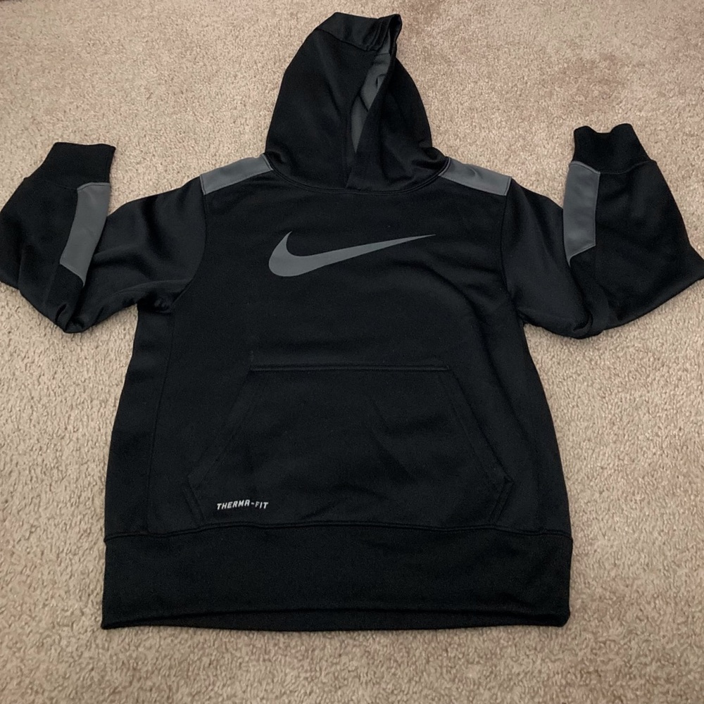 Nike Therma-Fit Hoodie Size Youth Boys Medium